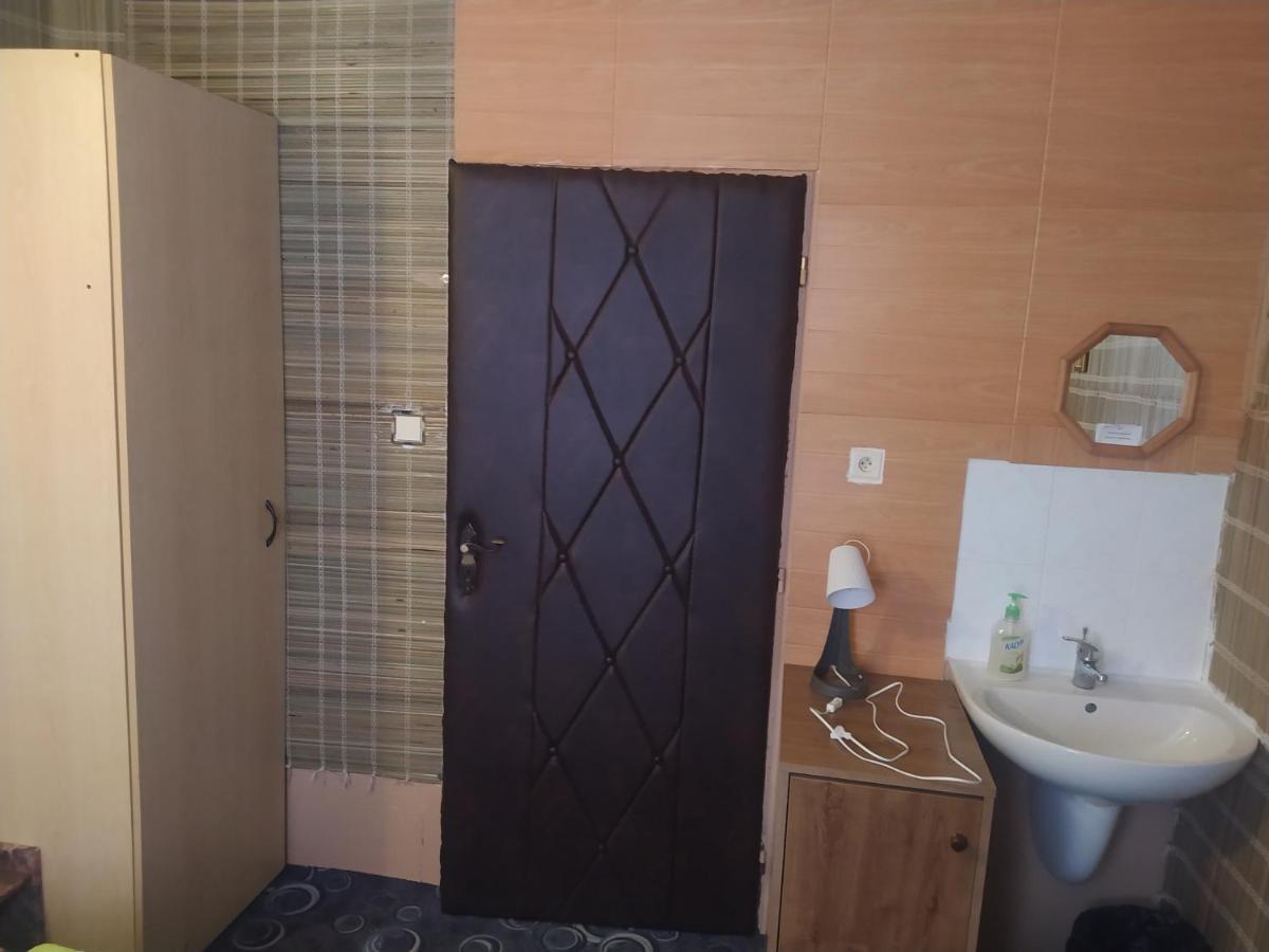 Drevenka Hotell Provodin Exteriör bild